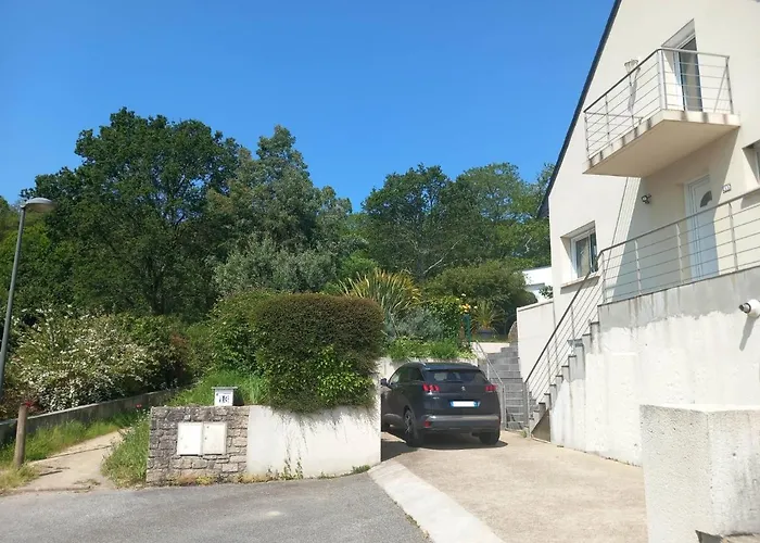 Appartement Au Calme Proche D\'Un Petit Bois Dans Quimper
